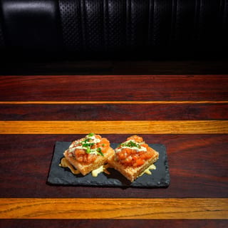 Crispy Rice Salmon 2pc