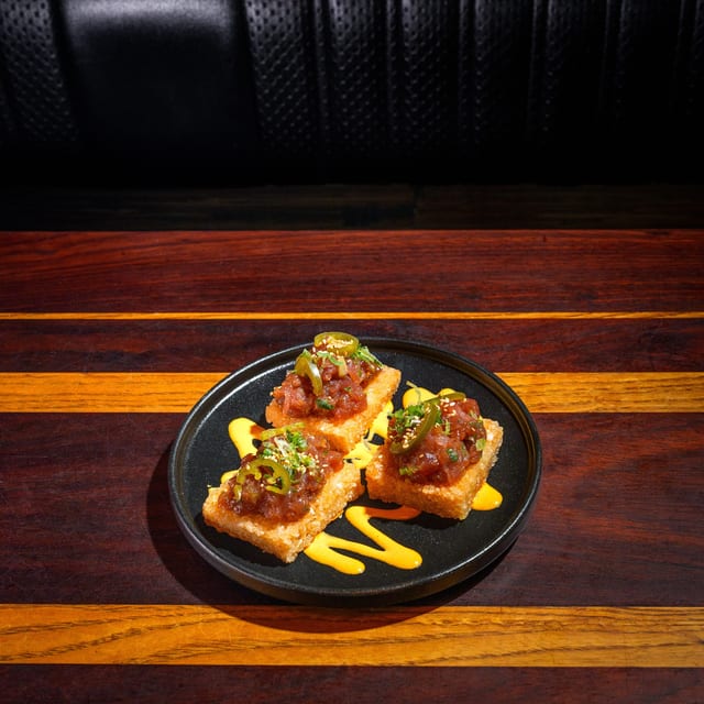 Crispy Rice Tuna 3pc.
